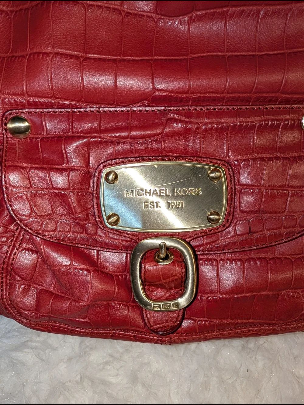 Michael Kors Red Croc-Embossed Shoulder Bag with Gold Hardware - Picture 3 of 4